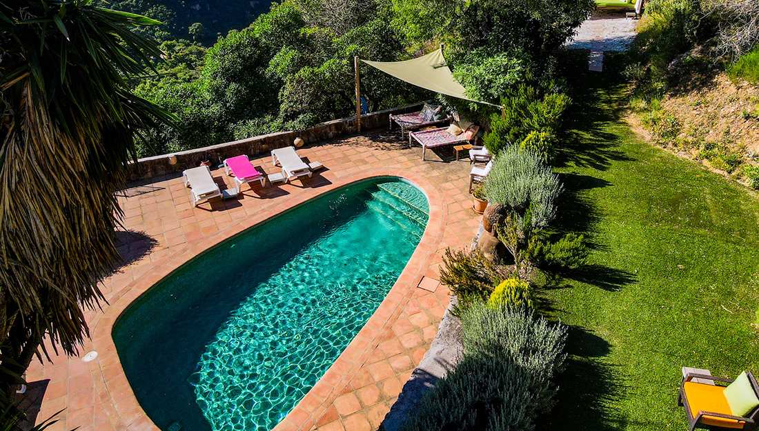Ambalama - Pool Terrace